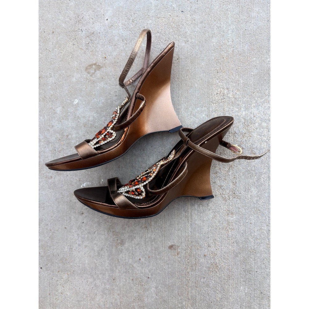 Y2K Grail Baby Phat Metallic Bronze Rhinestone Cat Logo Wedge Sandals Heels 7 - Picture 2 of 5